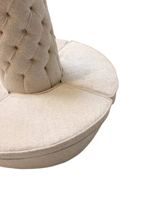 Hollywood Regency Round Banquet Settee Tufted Lobby Sofa in Bouclé, 1980s